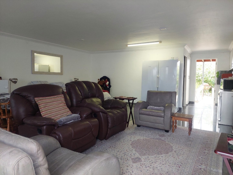 4 Bedroom Property for Sale in Stilbaai Wes Western Cape